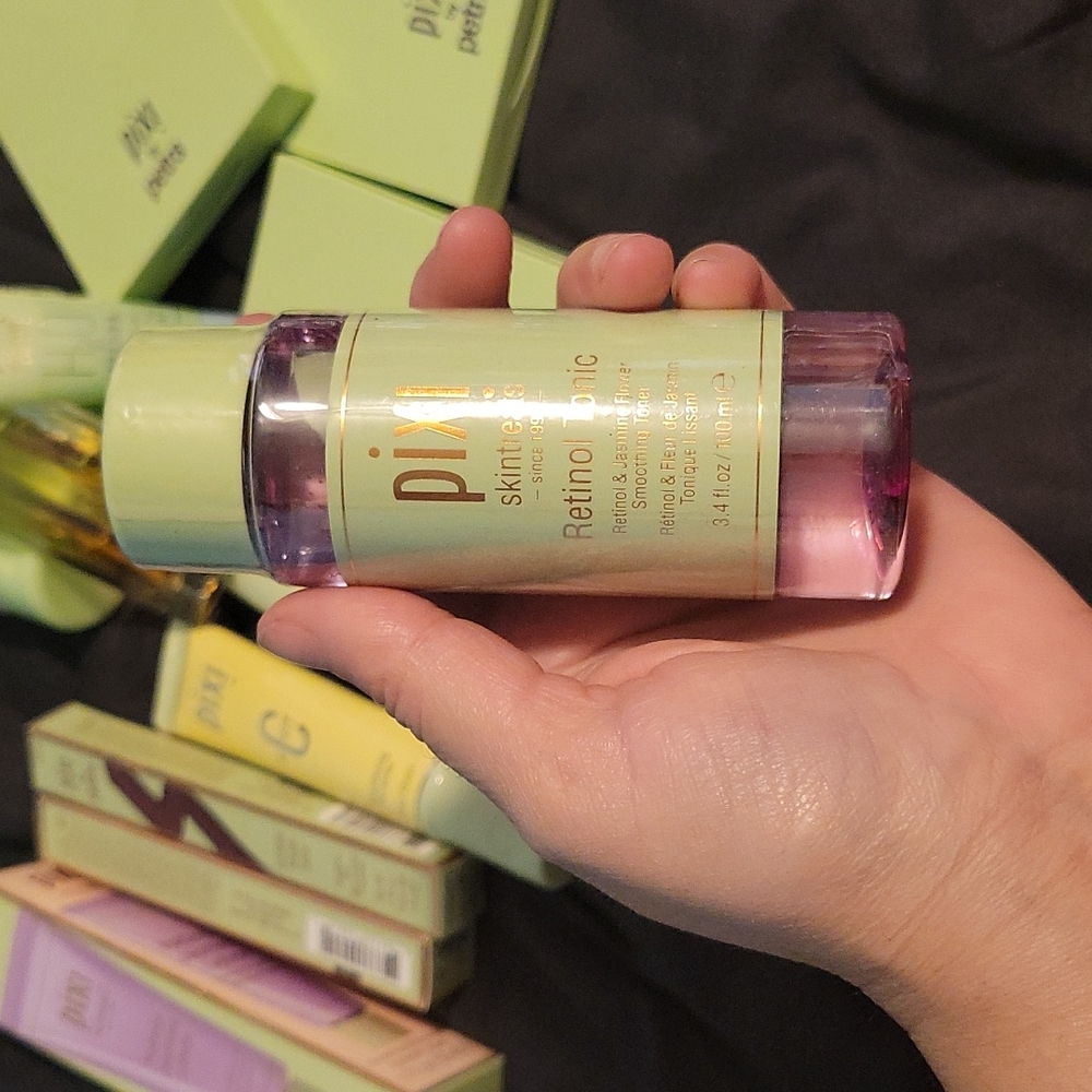 Pixi by Petra cosmetic 💄 - Picture 2 of 13